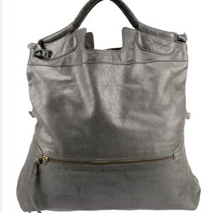 Foley and Corinna tote